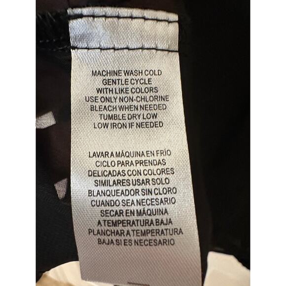 Love By Design Black Boho Crochet Flounce Crop Top Sheer Flutter Sleeve Size M - Picture 4 of 4